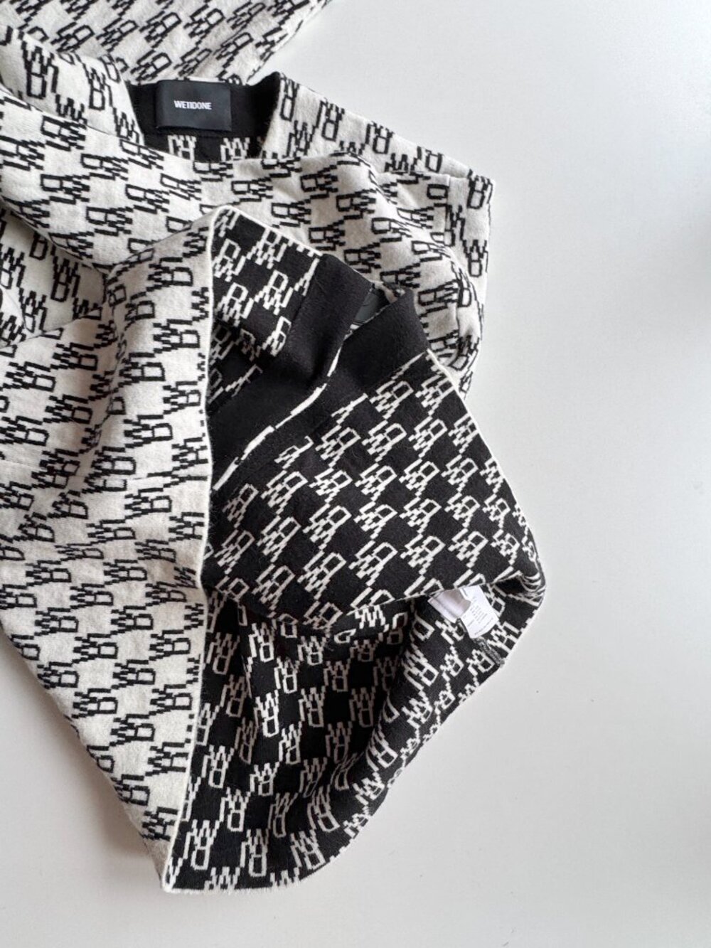 WE11DONE WD1 White Black Logo Wool Cashmere Jacquard Cardigan Sweater, Size S - Picture 12 of 16